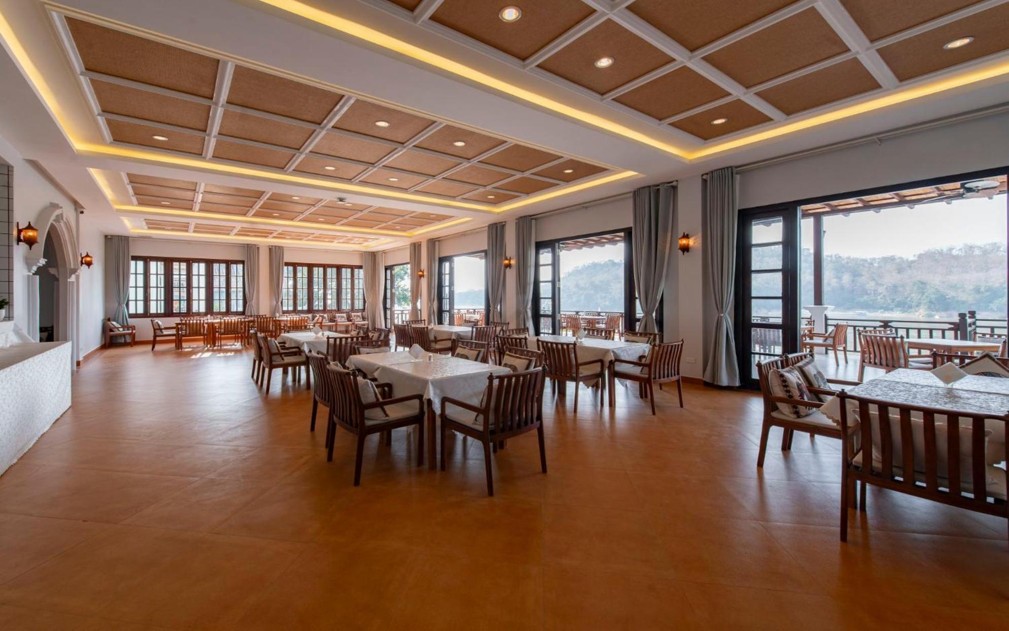Relaxful Hotel泊岸酒店 หลวงพระบาง ภายนอก รูปภาพ