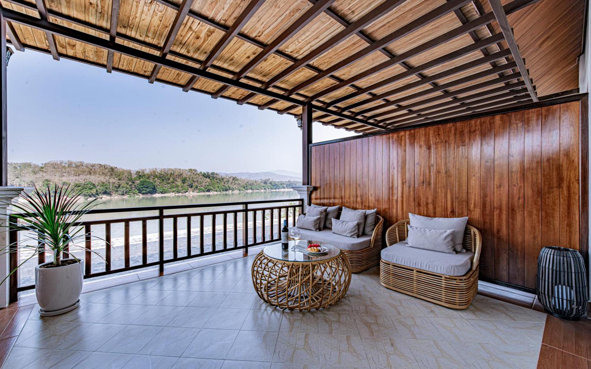 Relaxful Hotel泊岸酒店 หลวงพระบาง ภายนอก รูปภาพ